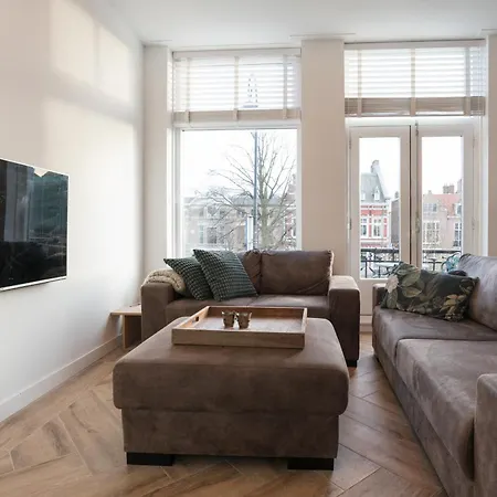 Canal House * Haarlem