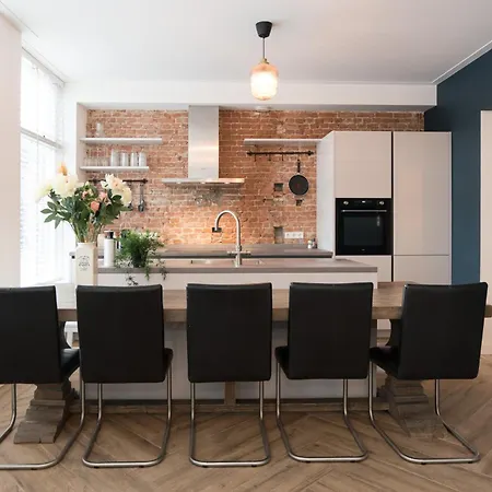 Canal House *